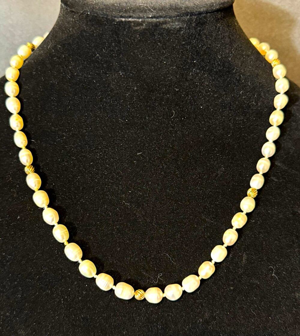 Vintage 14K GF Freshwater Rice Pearl Necklace Corrugated Gold Bead Knotted 21.5"
